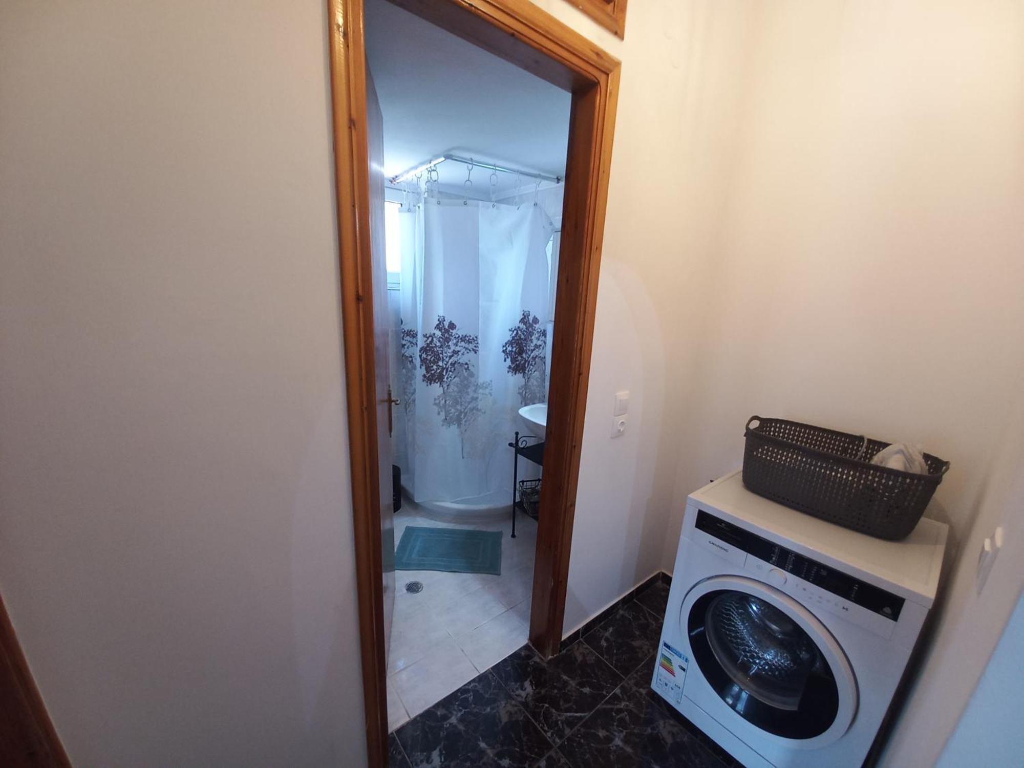 Apartamento Triζin Galatás Exterior foto
